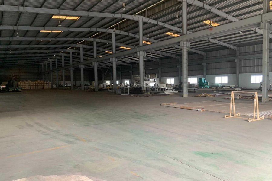 Cho thuê kho tiêu chuẩn giá rẻ 2500m2, 5000m2 KCN Hà Bình Phương, huyện Thường Tín, Hà Nội -01