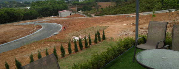 Bán đất nền biệt thự tại làng Châu Âu Hòa Lạc, cách Big C 35 phút di chuyển, đã có sổ đỏ từng lô-03