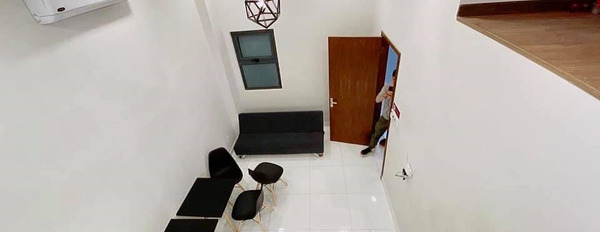 Cho thuê căn hộ có gác đẹp ở Cửu Long, Tân Bình-03