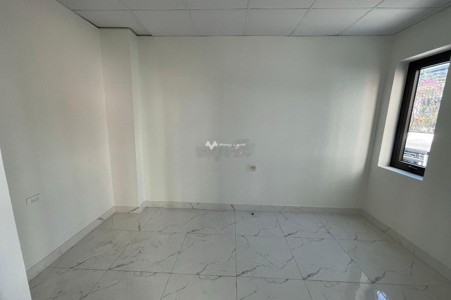 Vị trí mặt tiền nằm trên Đống Đa, Hà Nội cho thuê sàn văn phòng 13 triệu/tháng 70m2-01