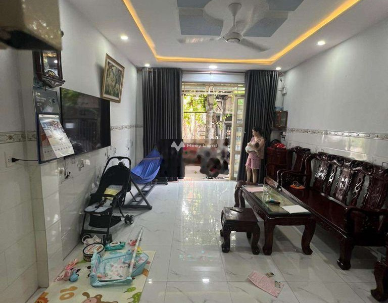 Bán nhà vị trí tốt đặt nằm ngay Quận 12, Hồ Chí Minh bán ngay với giá cực sốc 3.23 tỷ có diện tích gồm 40m2 tổng quan bên trong nhà có 2 phòng ngủ-01
