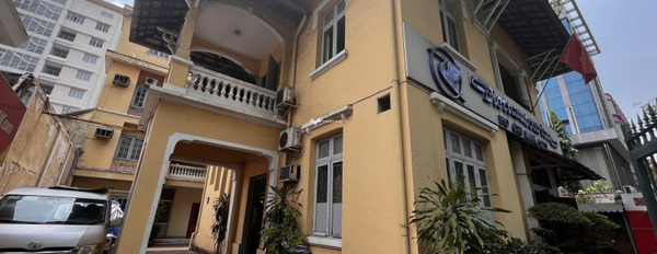 Vị trí đặt tọa lạc ở Nam Kỳ Khởi Nghĩa, Hồ Chí Minh, cho thuê nhà, giá thuê cực êm 270 triệu/tháng Có tổng diện tích 400m2 hãy nhấc máy gọi ngay-02