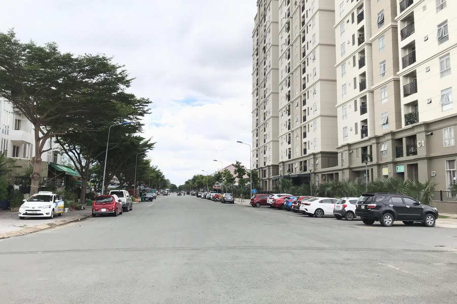 Bán biệt thự vị trí thuận lợi ngay ở Quận 9, Hồ Chí Minh bán ngay với giá ưu đãi từ 26 tỷ diện tích rộng rãi 192m2, trong nhà có tổng 4 PN-01