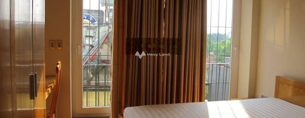 Cho thuê căn hộ vị trí đặt tọa lạc ngay trên Đặng Thai Mai, Quảng An, thuê ngay với giá hữu nghị 6.5 triệu/tháng diện tích như sau 35m2-03