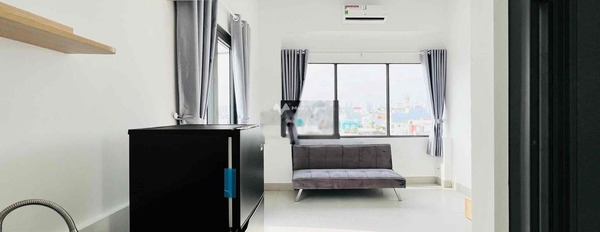 Cho thuê căn hộ diện tích khoảng là 35m2 vị trí nằm ngay ở Phạm Văn Bạch, Hồ Chí Minh thuê ngay với giá siêu tốt 4.3 triệu/tháng vị trí đắc địa-02
