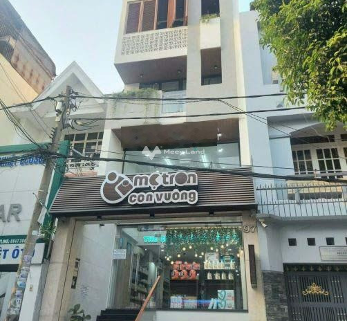 Bán nhà vị trí phát triển Phường 4, Hồ Chí Minh bán ngay với giá từ 34 tỷ diện tích rộng 160m2 hướng Đông - Nam nhà gồm 8 phòng ngủ