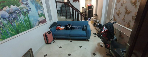 Ngôi phòng có tổng Nội thất đầy đủ cho thuê phòng trọ Trần Phú, Văn Quán không sợ ngập nước-02