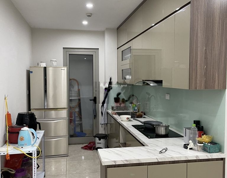 Cho thuê căn hộ nằm ở Đông Ngạc, Hà Nội giá thuê siêu khủng chỉ 12 triệu/tháng, căn hộ nhìn chung gồm 3 phòng ngủ, 2 WC vị trí tốt-01