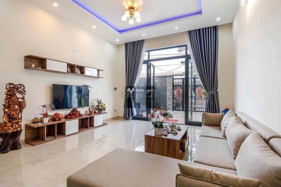 Giá bán đề xuất từ 4.7 tỷ, bán chung cư diện tích tổng là 60m2 gần Phường 11, Hồ Chí Minh dọn vào ở ngay-01