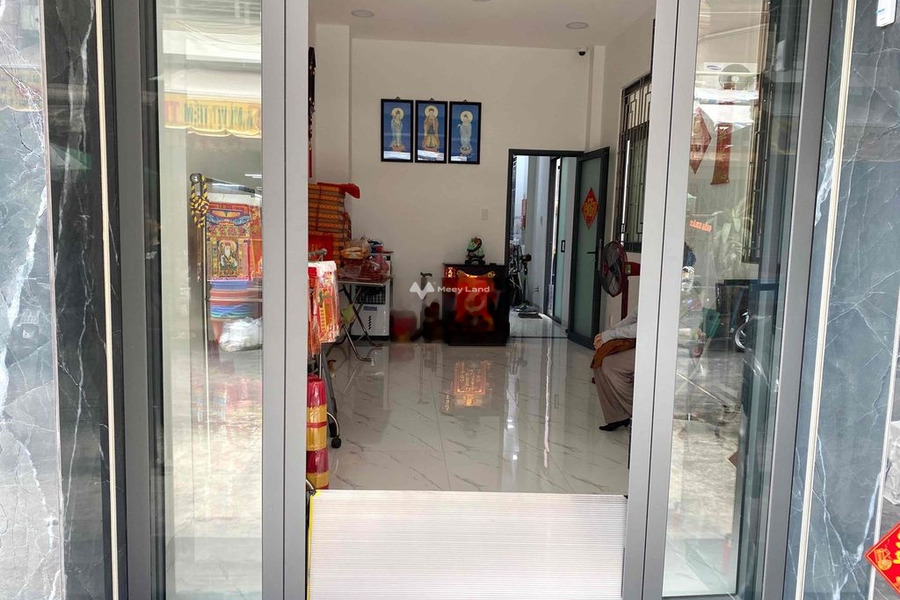 Thuê ngay với giá ngạc nhiên 15 triệu/tháng cho thuê sàn văn phòng vị trí thuận tiện ngay tại Nguyễn Trãi, Hồ Chí Minh có diện tích khoảng 23.1m2-01