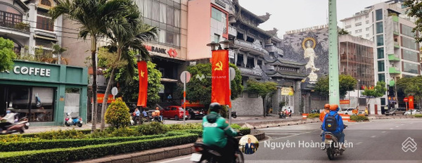 Nhà 6 PN bán nhà bán ngay với giá khoảng từ 14.8 tỷ diện tích gồm 67m2 vị trí đặt tọa lạc tại Hoa Đào, Hồ Chí Minh-02