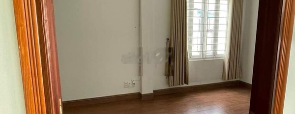 Cho thuê nhà MT đường Võ Oanh,P25, Bình Thạnh, 4.5x20m Trệt +3L -40Tr -02