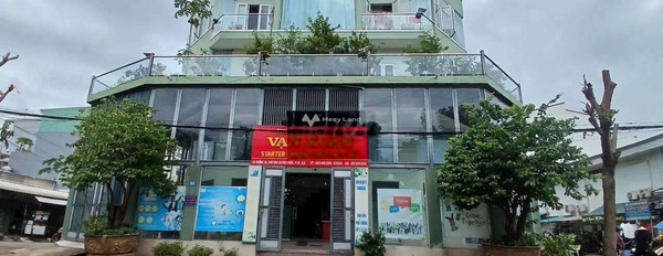Nhà có 8 PN, cho thuê nhà ở tổng diện tích 800m2 thuê ngay với giá mềm 50 triệu/tháng vị trí đặt tọa lạc ngay trên Quận 8, Hồ Chí Minh-03