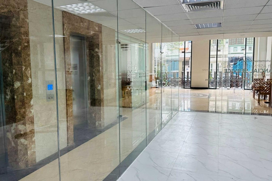 Thuê ngay với giá hấp dẫn chỉ 45 triệu/tháng cho thuê sàn văn phòng vị trí đặt tọa lạc ngay ở Phường 2, Hồ Chí Minh có diện tích 180m2-01
