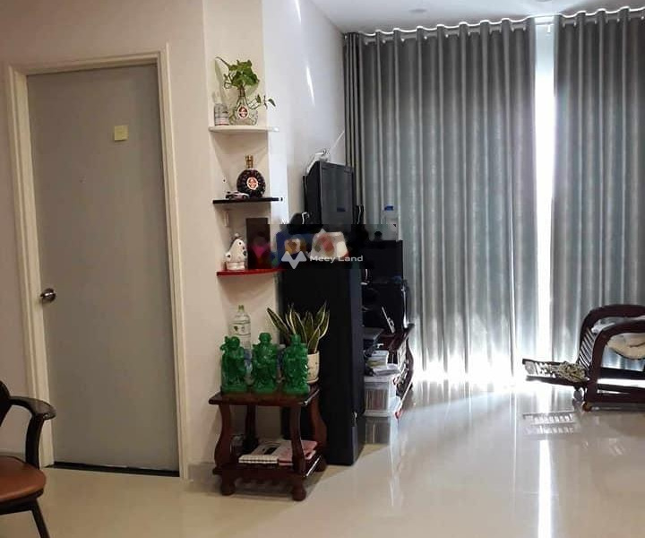 Vị trí đẹp ở Nguyễn Hữu Thọ, Nhà Bè, bán chung cư bán ngay với giá rẻ bất ngờ 2.75 tỷ, tổng quan căn hộ thì gồm có 2 phòng ngủ, 2 WC giá ưu đãi-01