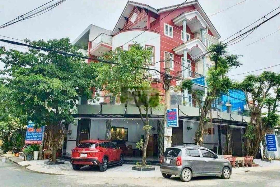 Bán nhà vị trí đặt ở trong Vĩnh Lộc, Bình Tân bán ngay với giá cực sốc 14.5 tỷ diện tích 1225m2 căn này gồm 6 PN-01