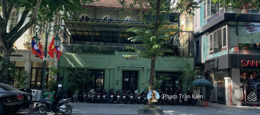 Cho thuê nhà ở diện tích quy ước 100m2 thuê ngay với giá hạt dẻ 80 triệu/tháng mặt tiền nằm ngay ở Nhân Chính, Hà Nội