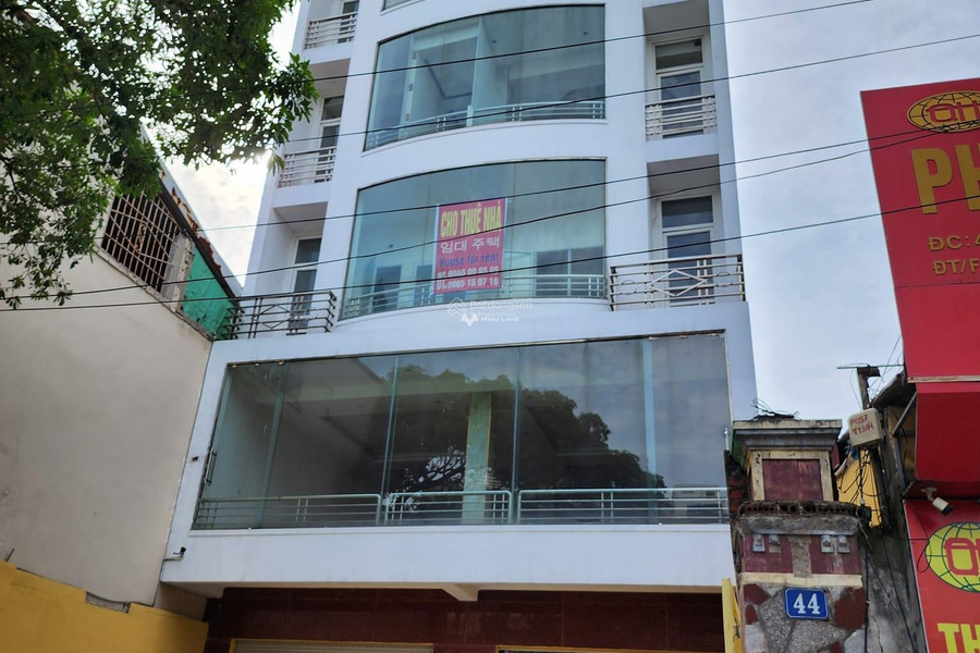 Nhà gồm 6 PN, cho thuê nhà, thuê ngay với giá thương mại 65 triệu/tháng diện tích khoảng 182m2 vị trí mặt tiền gần Nguyễn Văn Cừ, Bắc Ninh-01