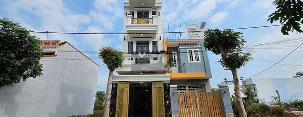 Diện tích 72m2 bán nhà ở vị trí thuận lợi tọa lạc ngay tại Hóc Môn, Hồ Chí Minh tổng quan bên trong căn nhà 5 PN 5 WC vào ở ngay-03