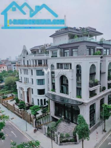 Bán biệt thự với tổng diện tích 120m2 vị trí mặt tiền nằm tại Bồ Đề, Long Biên giá bán đặc biệt 34.5 tỷ, tổng quan bên trong nhà 6 phòng ngủ-01