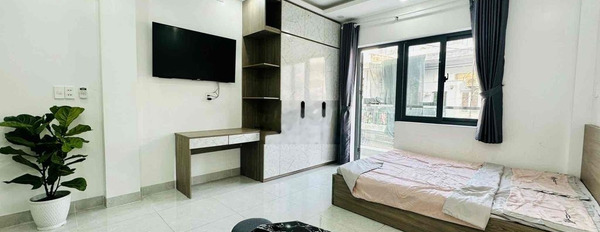  Căn Hộ Studio Ban Công Hơn 40M2 - Full Nội Thất - Ngay Chân Cầu Kinh -03