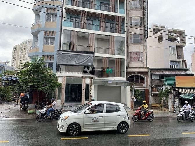 Nhà có 4 PN cho thuê nhà ở có diện tích chuẩn 525m2 thuê ngay với giá khởi đầu từ 100 triệu/tháng vị trí hấp dẫn nằm ở Phường 5, Hồ Chí Minh-01