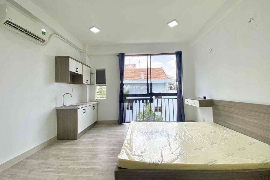 Nội thất đầy đủ, cho thuê căn hộ diện tích tổng là 30m2 vị trí nằm ở An Dương Vương, Phường 9 giá thuê cực tốt 5 triệu/tháng-01