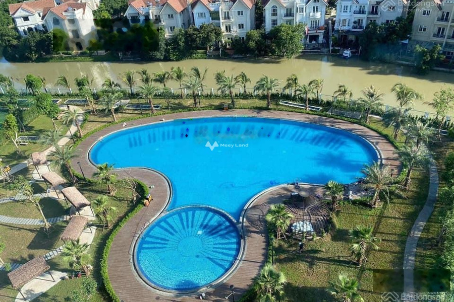 Mặt tiền nằm tại Việt Hưng, Hà Nội, bán chung cư bán ngay với giá hấp dẫn 5.5 tỷ, trong căn hộ này thì có 3 PN, 2 WC bãi đậu xe rộng-01