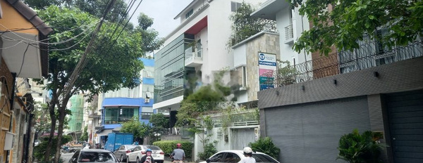 Cho thuê Biệt thự 3 lầu, Hoa Lan giá 75 triệu/tháng -02