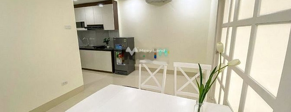 Diện tích 45m2 cho thuê phòng trọ vị trí nằm ngay Nguyễn Khang, Hà Nội giá thuê chỉ 7.3 triệu/tháng-02