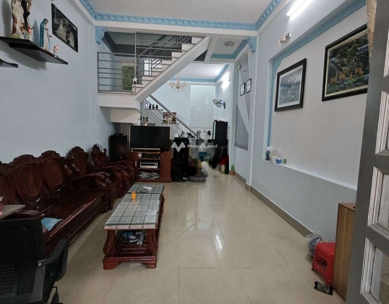 Nằm tại Nguyễn Thị Đặng, Hiệp Thành bán nhà bán ngay với giá khuyến mãi chỉ 4.5 tỷ tổng quan bên trong nhà gồm 4 phòng ngủ 3 WC-01