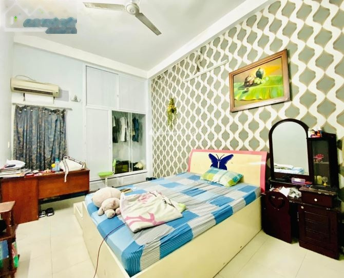 DT 127m2, bán biệt thự vị trí đặt ngay trung tâm Tân Bình, Hồ Chí Minh, ngôi nhà bao gồm 5 phòng ngủ, ngõ lưu thông 8 mét giá tốt nhất-01