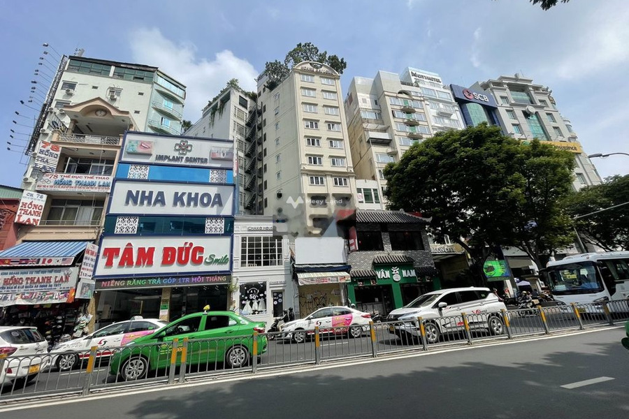 Bán nhà có diện tích 160m2 vị trí nằm ngay Quận 1, Hồ Chí Minh bán ngay với giá ngạc nhiên chỉ 128 tỷ tổng quan căn này thì có 8 phòng ngủ-01