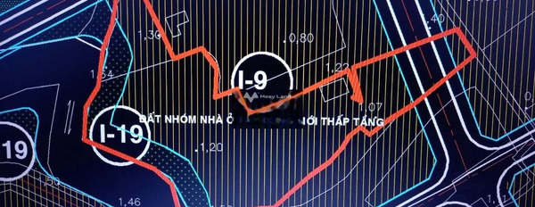 Bán mảnh đất, giá bán giao động 60 tỷ diện tích chung là 7000m2-03