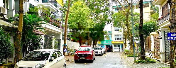 Nhà 4 phòng ngủ bán nhà ở có diện tích gồm 76m2 giá bán bất ngờ chỉ 21.6 tỷ vị trí đặt tọa lạc trên Hoàng Như Tiếp, Long Biên-03