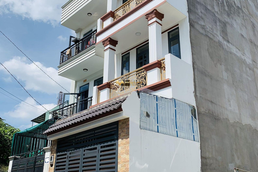 Nằm ở Quận Thủ Đức, Hồ Chí Minh, bán nhà, giá vô cùng rẻ 5.6 tỷ có diện tích chung 63m2, tổng quan trong ngôi nhà gồm 4 phòng ngủ cảm ơn đã xem tin-01