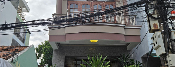 Cho thuê nhà nguyên căn giá rẻ 2,5 tầng đường Lê Hồng Phong, Nha Trang -02
