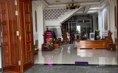 Bán biệt thự có diện tích rộng 100 m2 vào ở luôn giá cực kì tốt 6 tỷ vị trí đẹp ngay tại Nguyễn Oanh, Phường 6-03