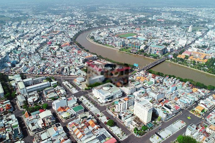 Ngay Nguyễn Thái Học, Mỹ Hòa bán đất 8.65 tỷ có diện tích chung là 216m2-01