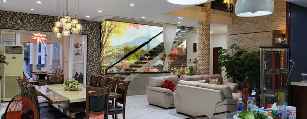 Căn nhà bao gồm có 6 PN, bán biệt thự, giá bán cực tốt chỉ 28.5 tỷ toàn bộ khu vực có diện tích 160m2 vị trí đẹp tại Phú Nhuận, Hồ Chí Minh-03