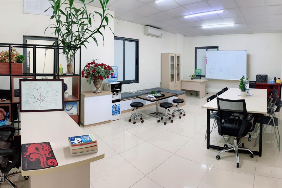 Vị trí mặt tiền ở Trung Hòa, Hà Nội cho thuê sàn văn phòng thuê ngay với giá bất ngờ từ 10.5 triệu/tháng Có tổng diện tích 60m2-01