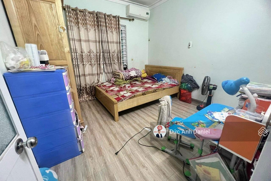 Giá 5 triệu/tháng, cho thuê nhà có diện tích sàn 41m2 ngay trên Thành Tô, Hải Phòng, trong nhà nhìn chung có 3 phòng ngủ, 2 WC lh thương lượng thêm-01