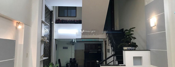 Nhà gồm 3 phòng ngủ, cho thuê nhà, thuê ngay với giá rẻ từ 19 triệu/tháng có diện tích thực là 68m2 Nằm ngay trên Tân Bình, Hồ Chí Minh-02