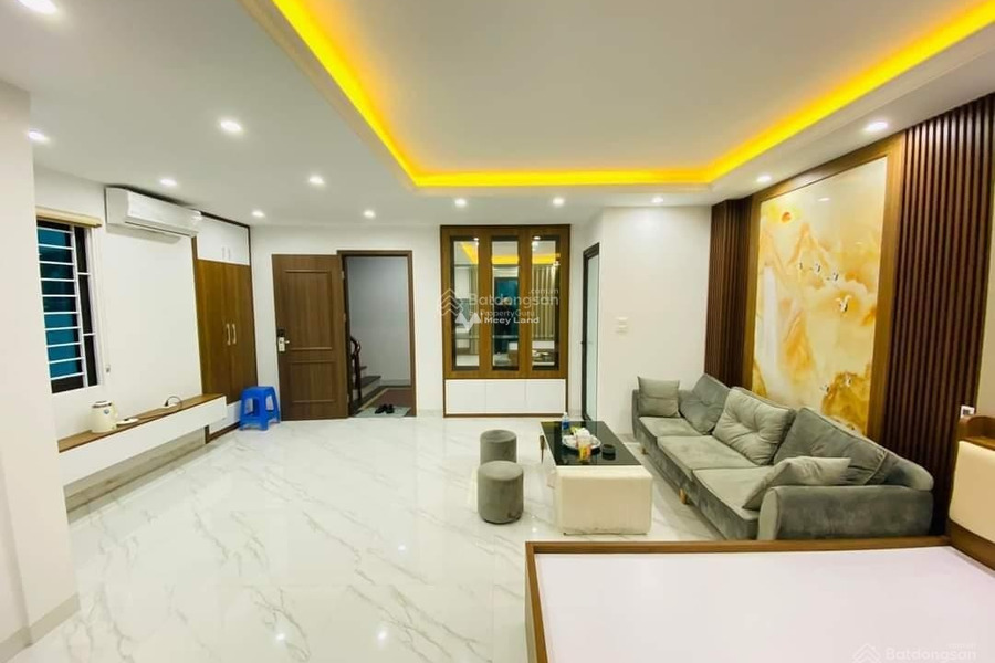 Bán nhà vị trí đẹp tọa lạc tại Nghĩa Đô, Hà Nội bán ngay với giá đàm phán 28.9 tỷ có diện tích 70m2 trong nhà có tổng cộng 8 PN-01