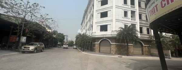 Bán nhà ở có diện tích chung 160m2 giá bán đàm phán 2.7 tỷ mặt tiền nằm ngay ở Nguyễn Văn Cừ, Bắc Ninh với đường lưu thông 1 m-02