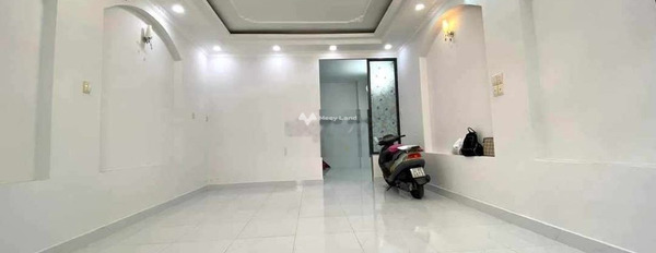 Nhà gồm 3 phòng ngủ bán nhà bán ngay với giá siêu khủng 6.9 tỷ diện tích khoảng 63m2 vị trí mặt tiền ngay tại Bùi Thị Xuân, Hồ Chí Minh-02