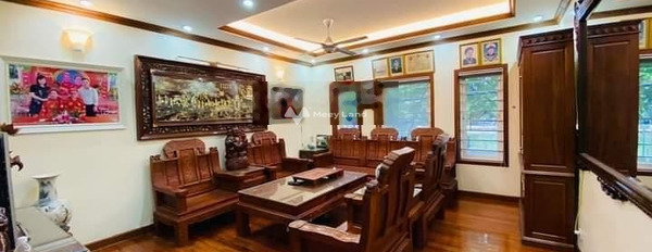 Bán nhà mặt tiền tọa lạc ở Nguyễn Thị Định, Hà Nội giá bán đề xuất 16.7 tỷ diện tích chuẩn 64m2 nhà này có tổng 6 PN-03