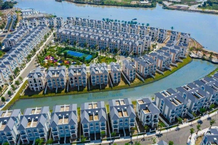 Ngay ở dự án Vinhomes Grand Park Quận 9, bán liền kề vị trí nằm tại Quận 9, Hồ Chí Minh bán ngay với giá giao lưu chỉ 29.5 tỷ có diện tích thực 200m2-01