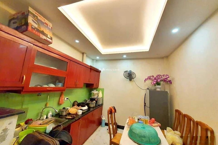 Diện tích gồm 60m2 bán nhà Bên trong Văn Tiến Dũng, Bắc Từ Liêm nhà có tổng cộng 4 PN 3 WC hãy nhấc máy gọi ngay-01