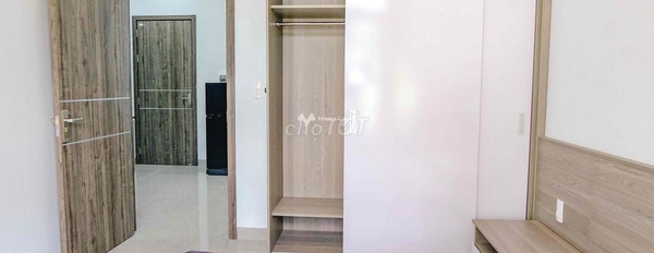 Cho thuê căn hộ có diện tích là 40m2 vị trí mặt tiền ngay Nguyễn Tất Thành, Xuân Hà giá thuê cực rẻ 5 triệu/tháng-03